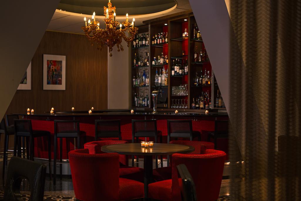 Pennyweight Hotel Boston, Curio Collection By Hilton Exterior foto