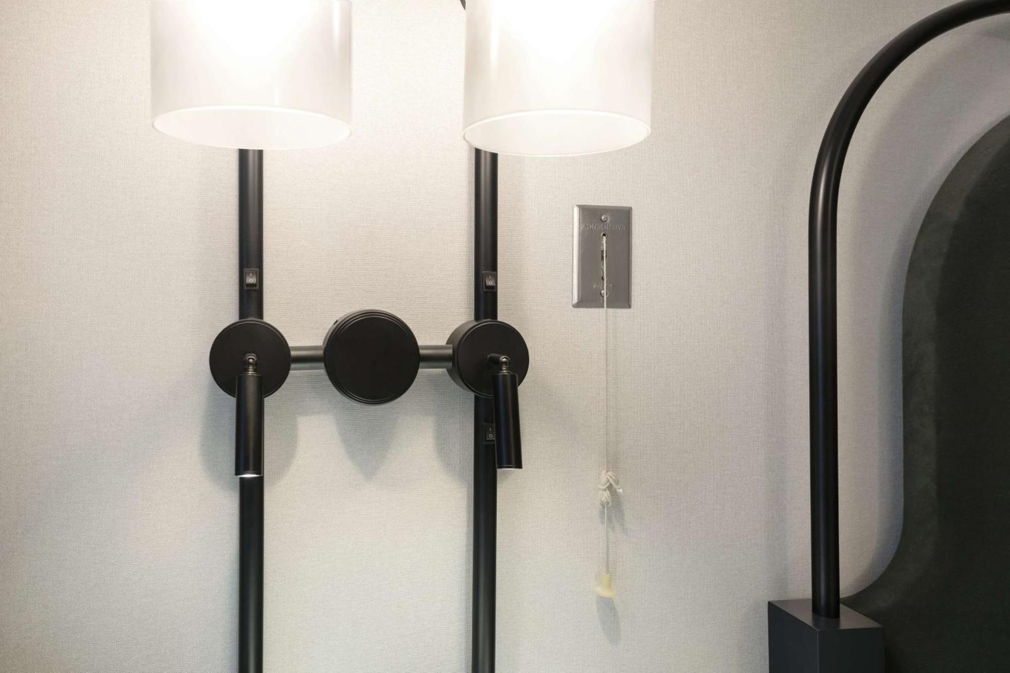 Pennyweight Hotel Boston, Curio Collection By Hilton Exterior foto